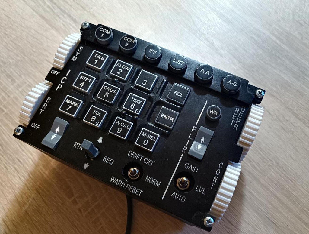 Contrôleur USB F-16ICP